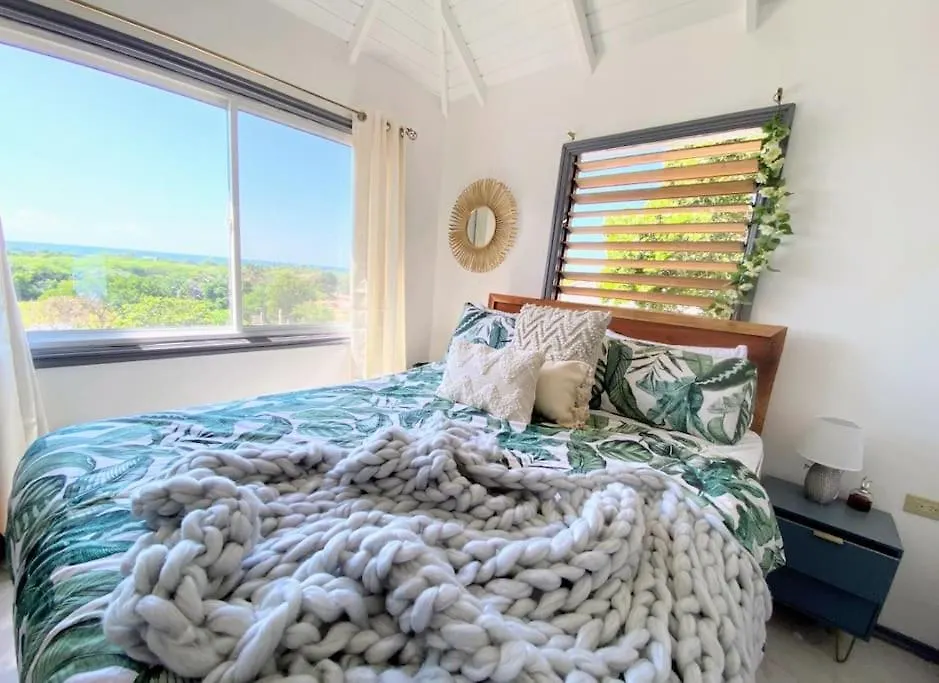 Sky And Coastline 3 Bed Treasure Beach Villa Jamaika
