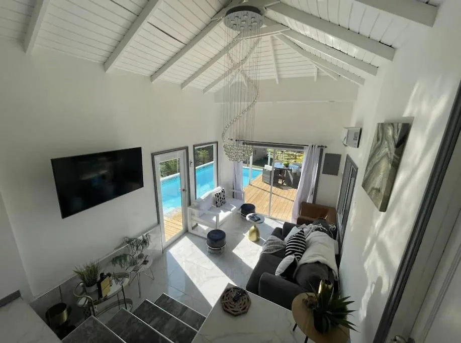 Sky And Coastline 3 Bed Treasure Beach Villa
